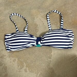 ⭐️5 for $20⭐️ Boden striped adjustable bikini top- size 6